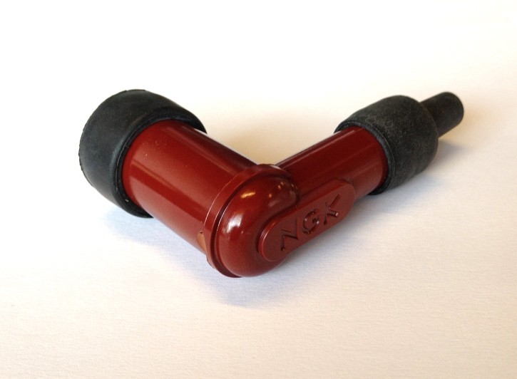 Свечной колпачок NGK Red LB05F-R - 2T