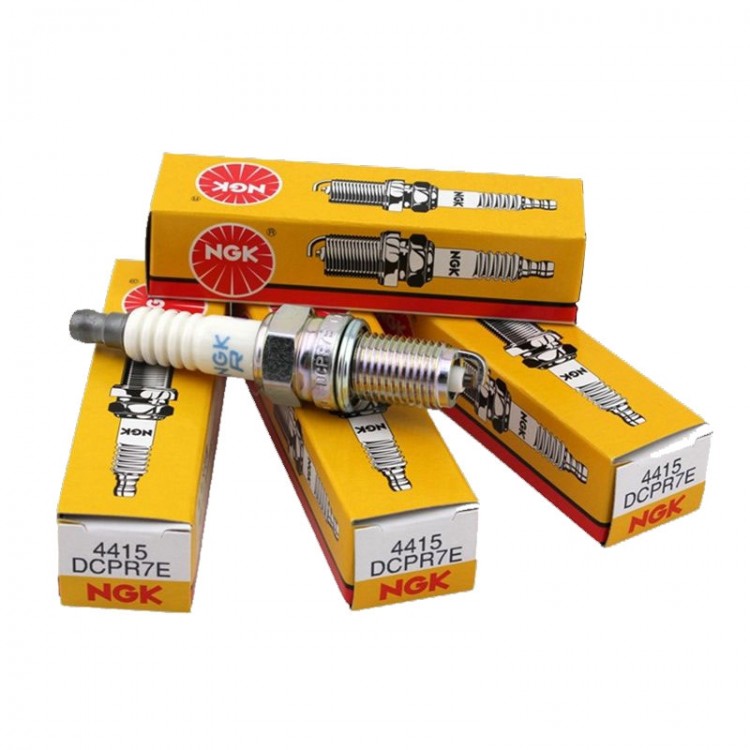 Свеча NGK DCPR7E