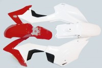 Комплект пластика BSE PH10 (красный)