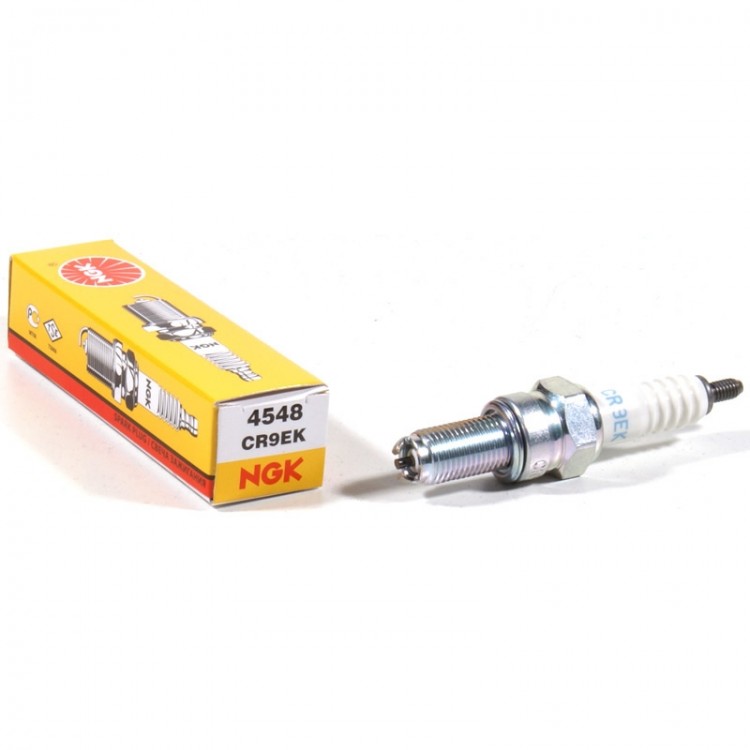 Свеча NGK CR9EK
