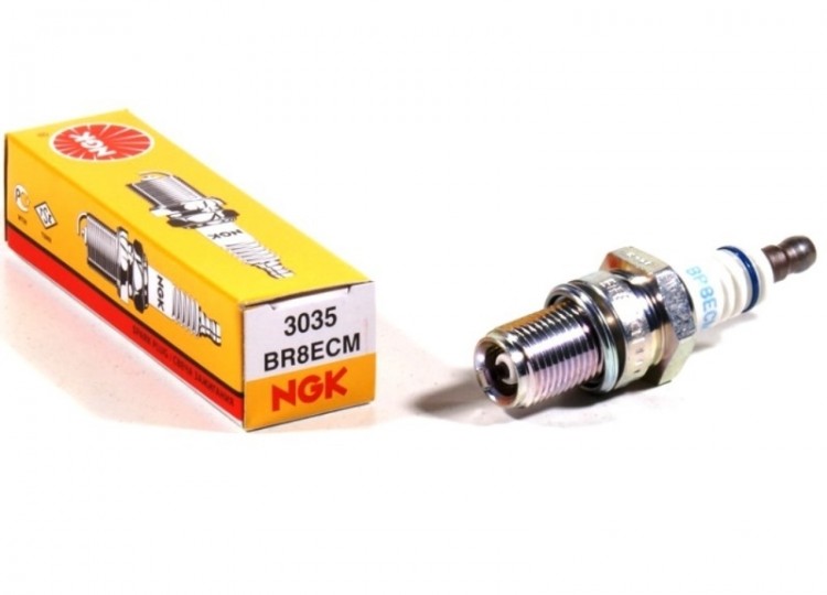 Свеча NGK BR8ECM