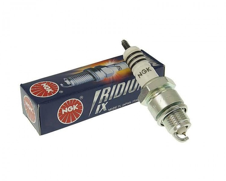 Свеча NGK BR8HIX